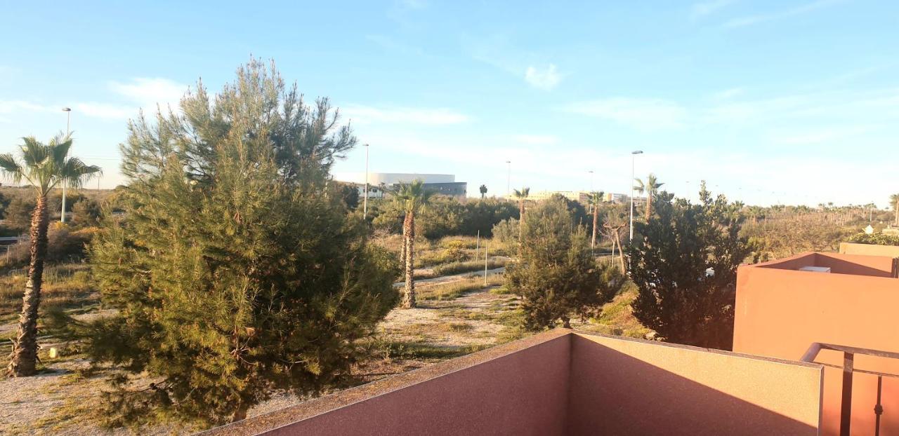 Arco Mediterraneo Chalet Independiente Torrevieja Esterno foto
